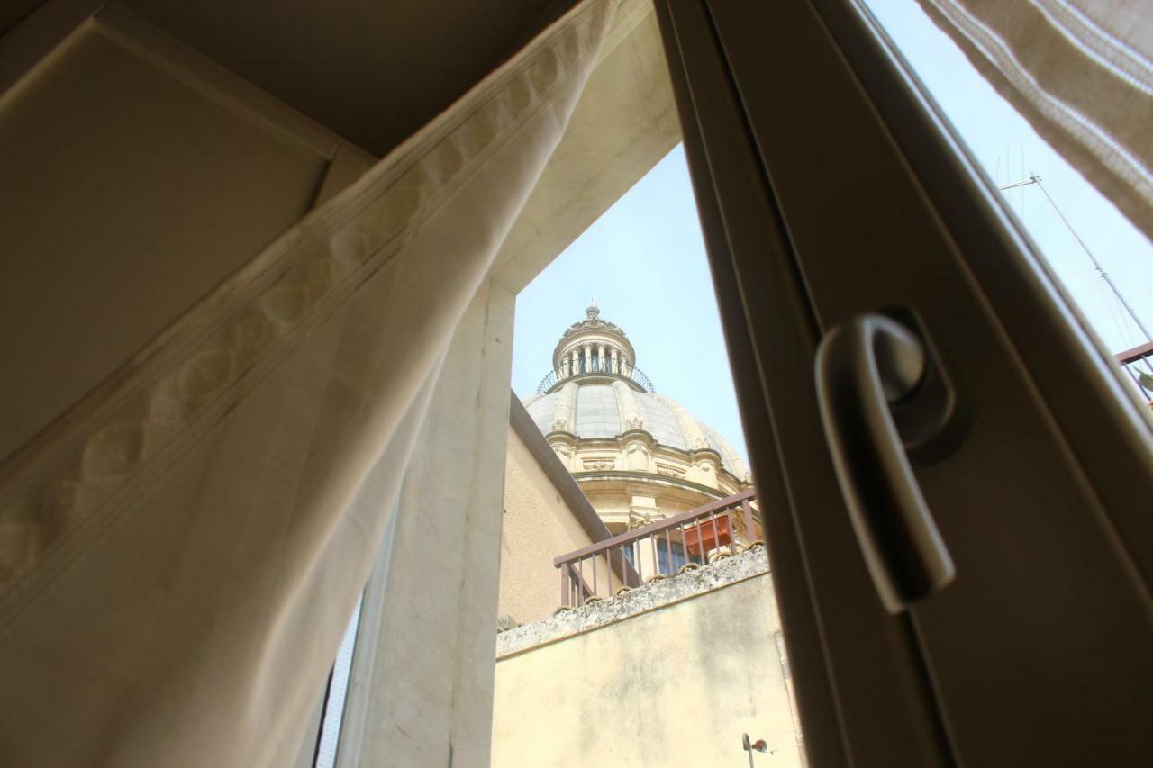 Specula Domus - Ibla Villa Ragusa Eksteriør billede